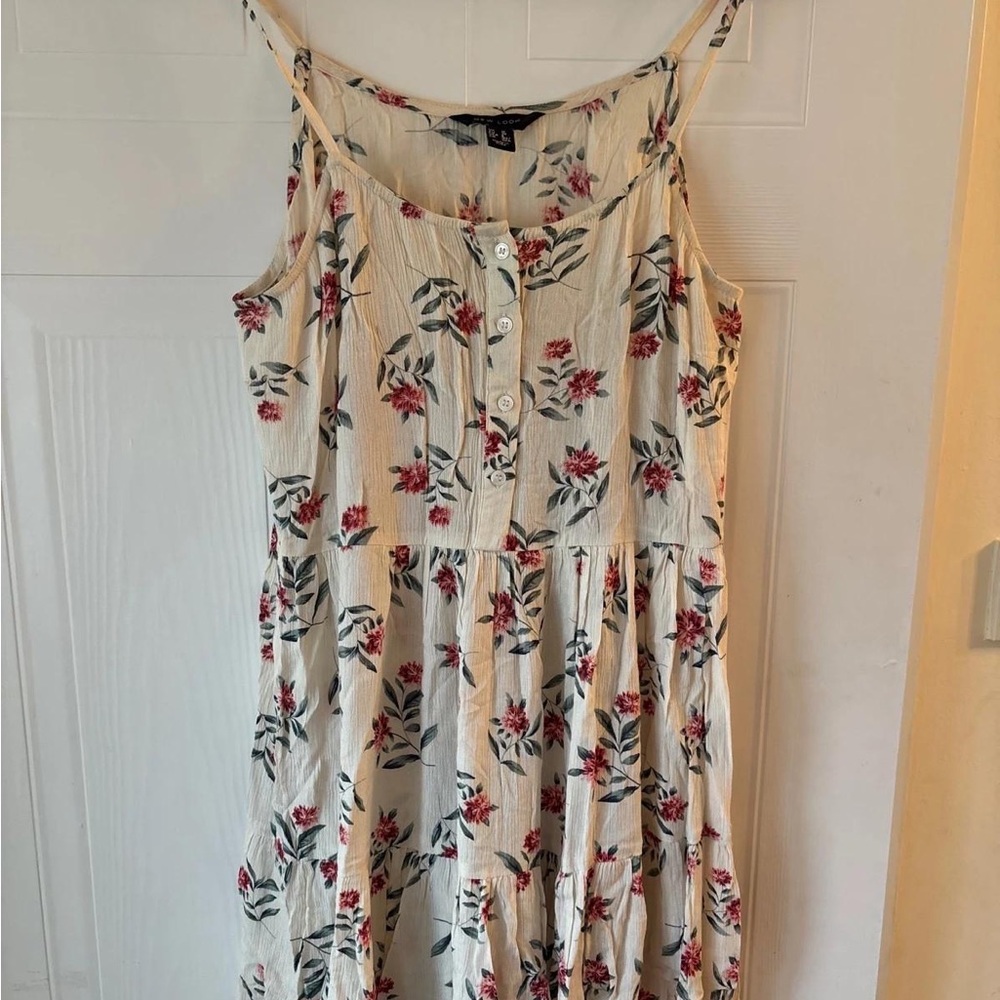 Floral Sleeveless Dress with Button Front